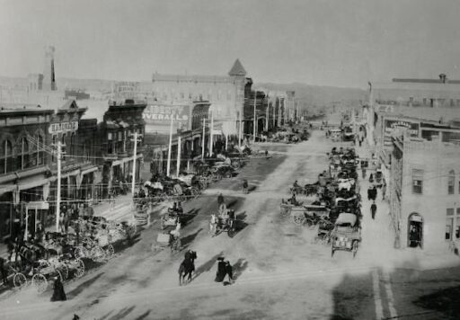 frt Linden Street
(1904)